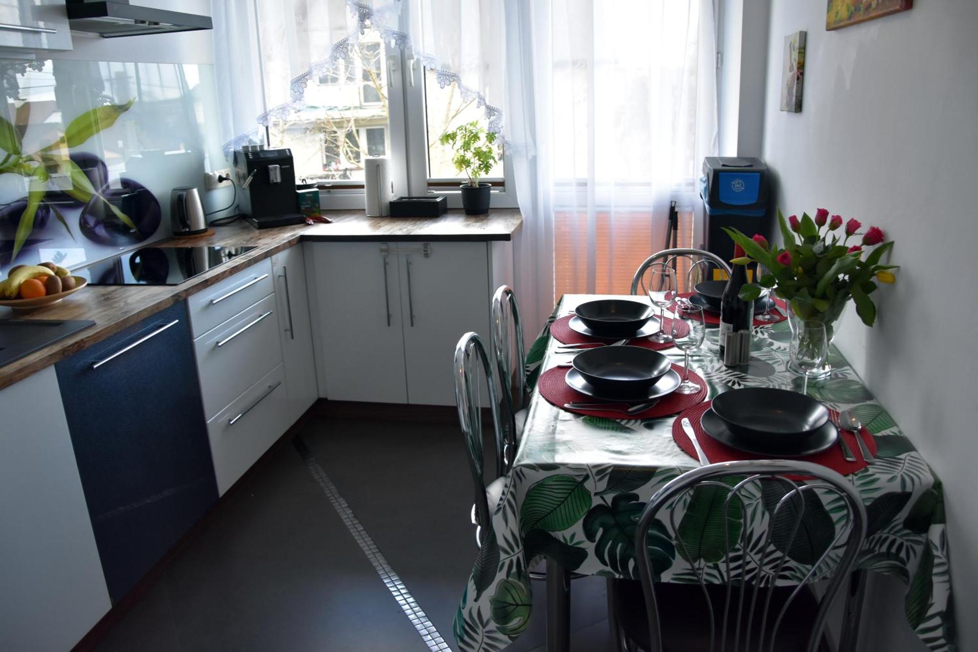 Apartament Night Premium Krasków Eksteriør bilde